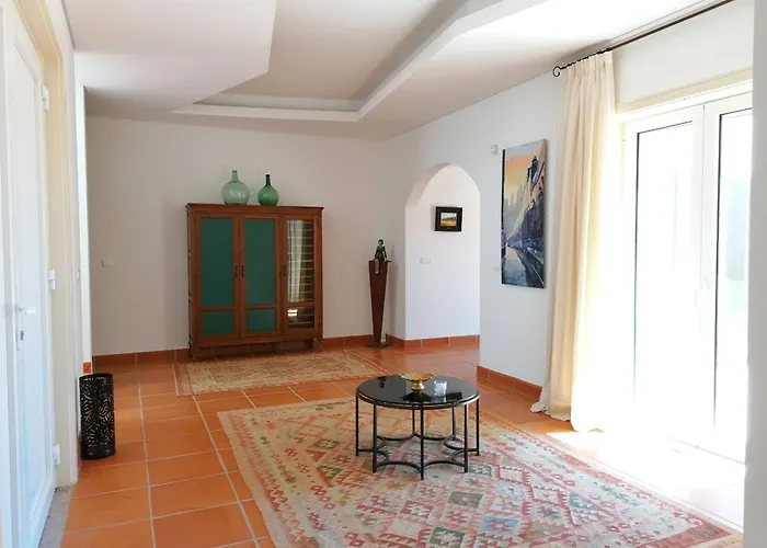 Martin Villa Óbidos